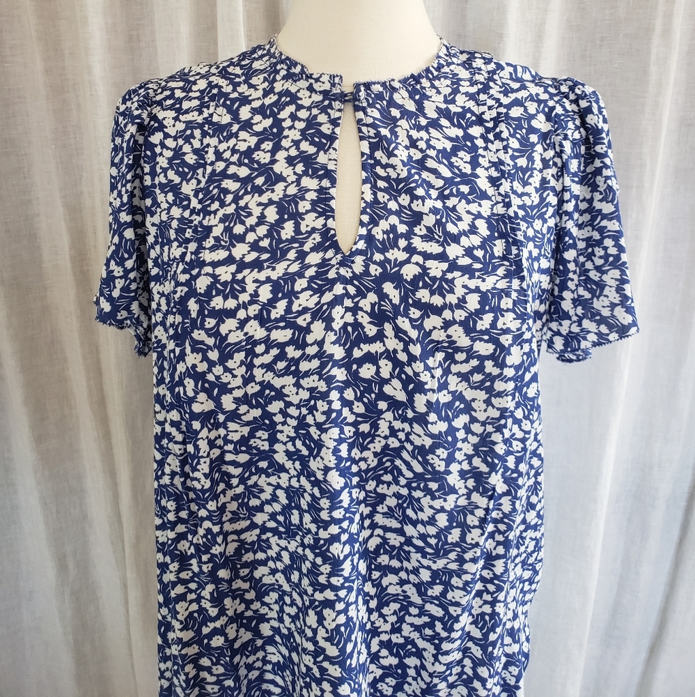 Lucky brand Blue Floral Blouse - Picture 2 of 9